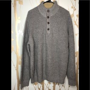 Men’s Bass Gray Sweater